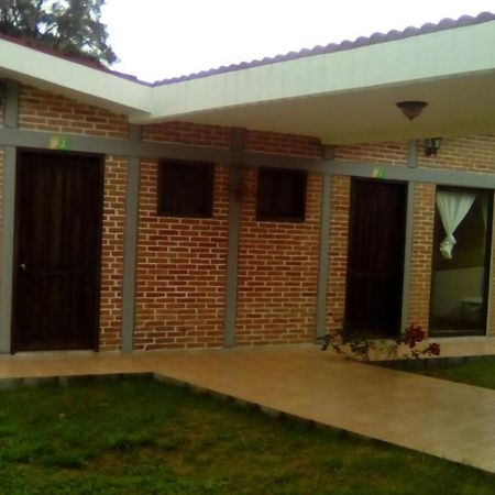 Cabanas Entrada A La Sierra Hotel Zacapoaxtla Kültér fotó